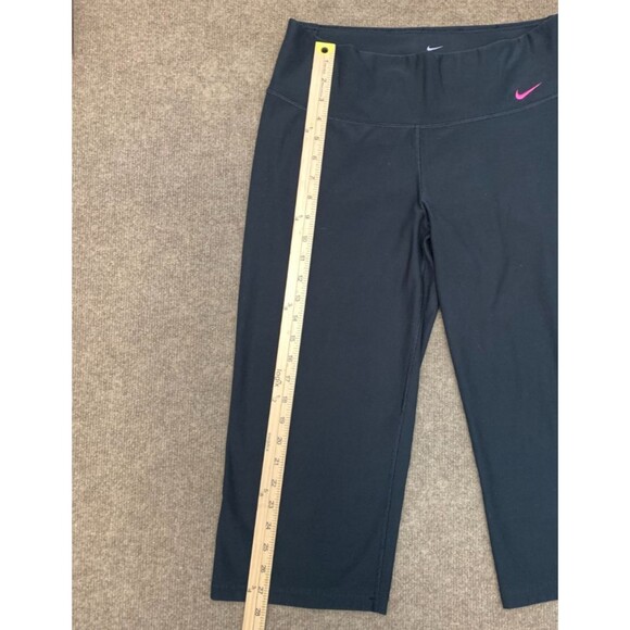 Nike Pants Womens M Dri-Fit Yoga Workout Gym Capri Cropped Legging Athleisure - Picture 3 of 10